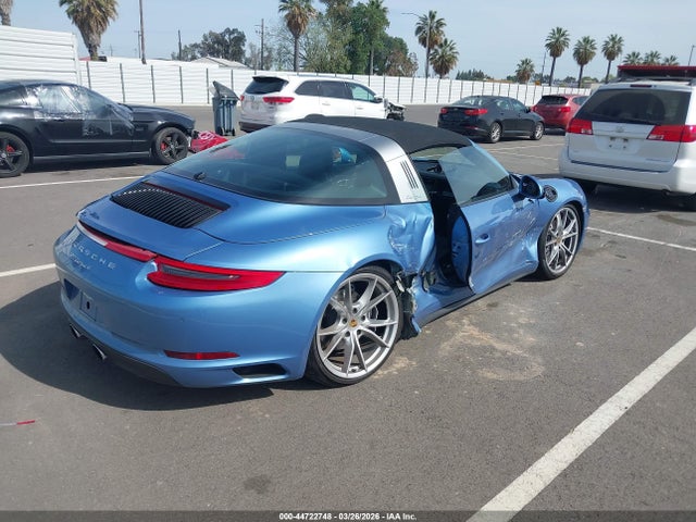 WP0BA2A92HS132224 Porsche 911 Targa 4