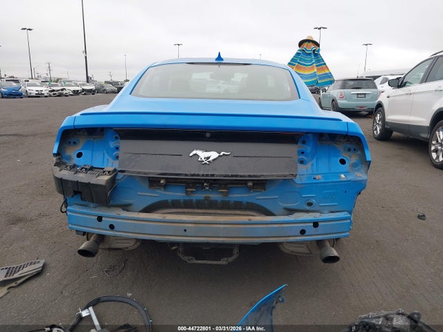 Ford Mustang Ecoboost Premium Fastback 2022 1FA6P8TH7N5104989 Image 17