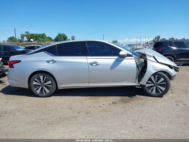 1N4BL4EVXLC156325 Nissan Altima Sl Fwd