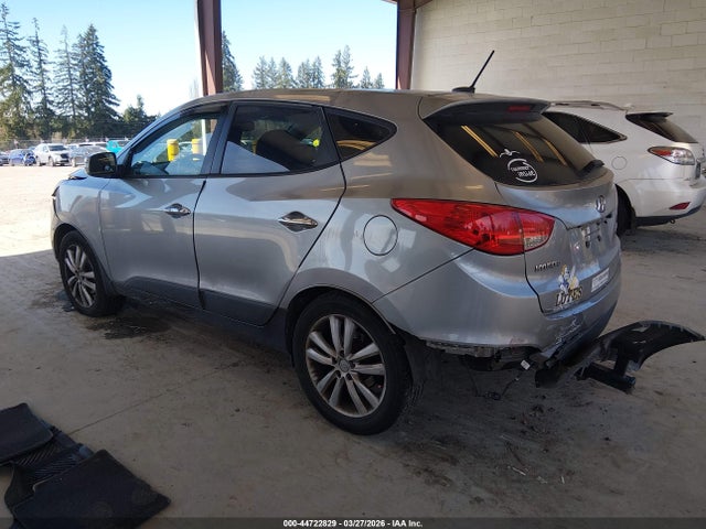 2013 HYUNDAI TUCSON KM8JUCAC9DU576568 Photo 2