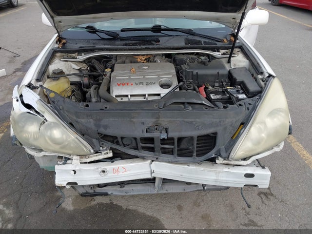 44722851 :رقم المزاد ، JTHBF30G030123015 vin ، 2003 Lexus Es 300 مزاد بيع