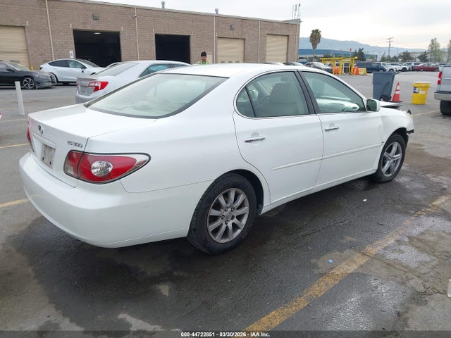 44722851 :رقم المزاد ، JTHBF30G030123015 vin ، 2003 Lexus Es 300 مزاد بيع