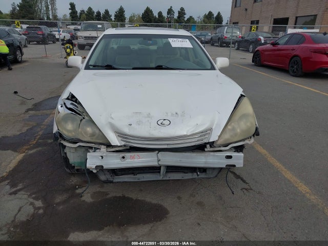44722851 :رقم المزاد ، JTHBF30G030123015 vin ، 2003 Lexus Es 300 مزاد بيع