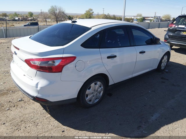 Ford FOCUS S 2014 1FADP3E21EL183591 Image 4