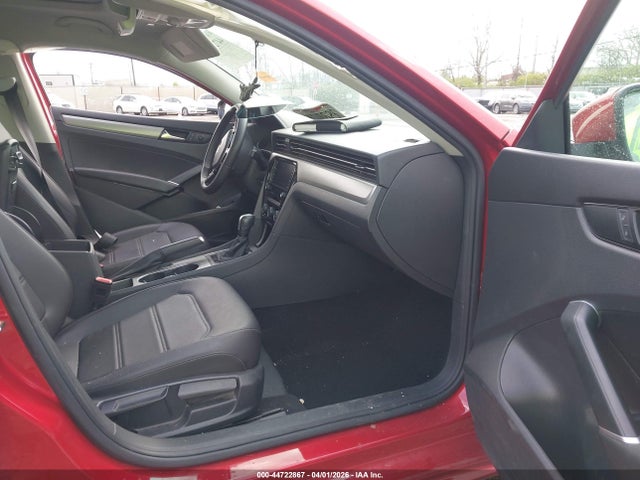 Продаж на аукціоні авто 2021 Volkswagen Passat 2.0t Se, vin: 1VWSA7A39MC012270, номер лоту: 44722867