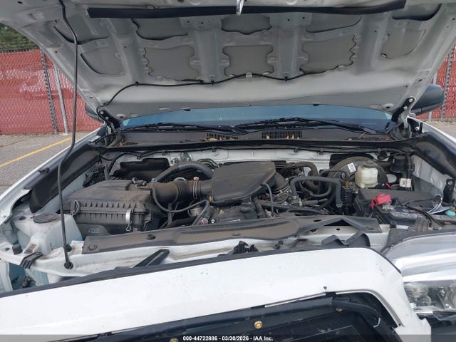 3TYRX5GNXNT058711 Toyota Tacoma Sr