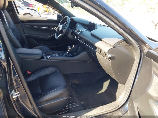 JM1BPANM6L1169881 Mazda Mazda3 Premium Package