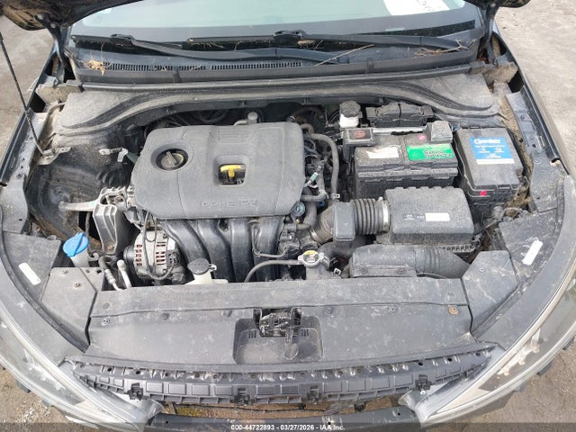 Hyundai ELANTRA SE 2019 5NPD74LF2KH448976 Image 10
