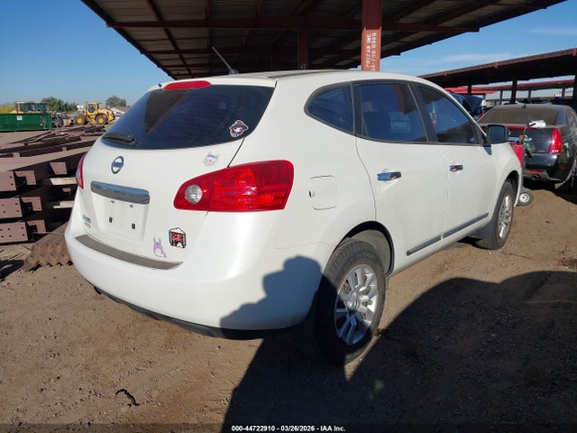 JN8AS5MT8EW614464 Nissan Rogue Select S