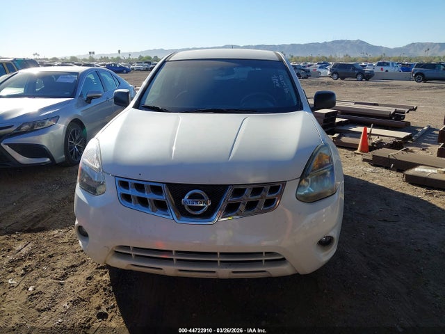 JN8AS5MT8EW614464 Nissan Rogue Select S