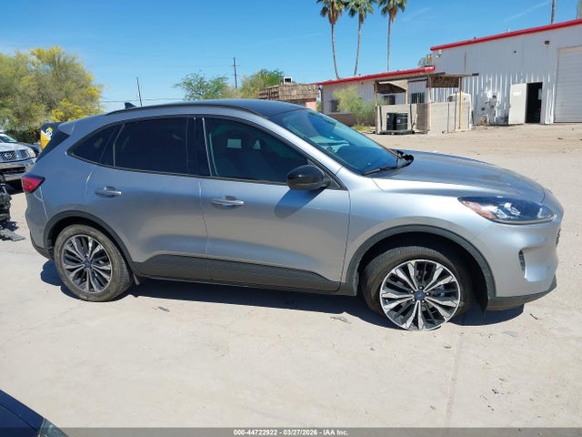 Ford Escape Se Hybrid 2022 1FMCU9BZ0NUB07997 Image 13
