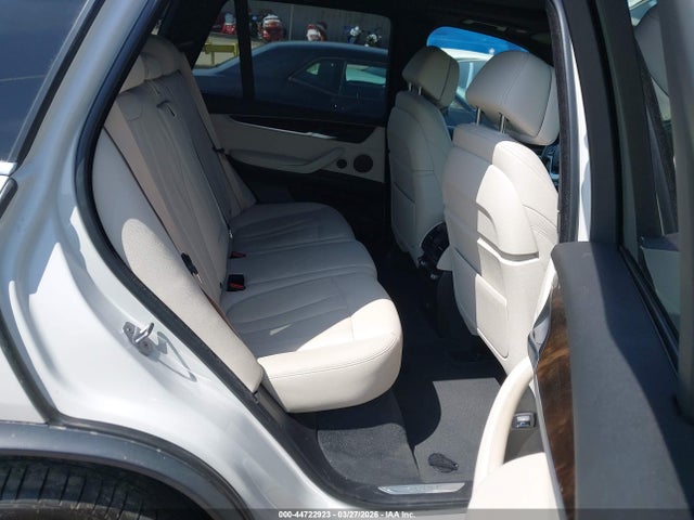44722923 :رقم المزاد ، 5UXKR2C55J0Z14505 vin ، 2018 Bmw X5 Sdrive35i مزاد بيع