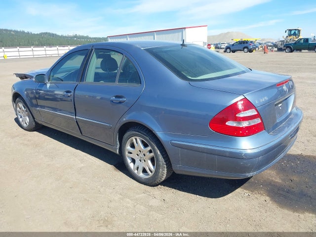 2005 Mercedes-benz E 320 მანქანა იყიდება აუქციონზე, vin: WDBUF65JX5A719678, აუქციონის ნომერი: 44722928