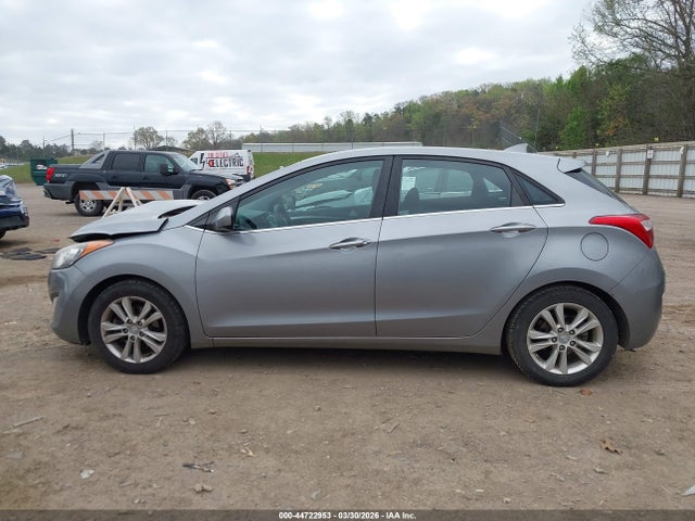Продажа на аукционе авто 2013 Hyundai Elantra Gt, vin: KMHD35LE9DU139664, номер лота: 44722953