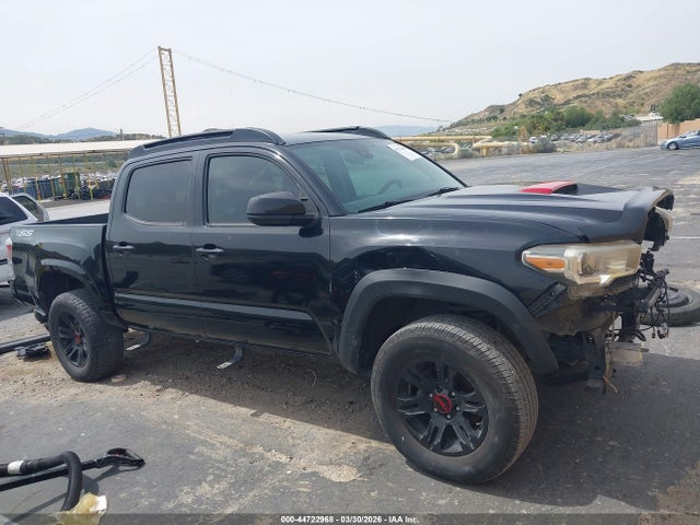 5TFAX5GN8KX135610 Toyota Tacoma Sr
