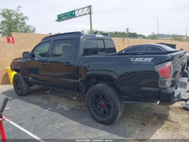 5TFAX5GN8KX135610 Toyota Tacoma Sr