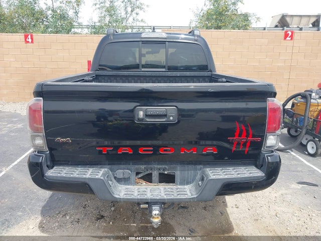 5TFAX5GN8KX135610 Toyota Tacoma Sr