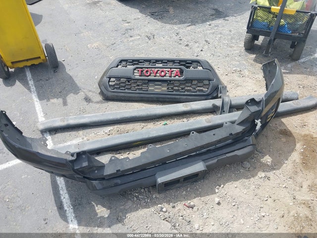 5TFAX5GN8KX135610 Toyota Tacoma Sr
