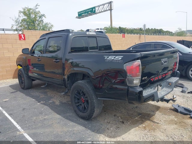 5TFAX5GN8KX135610 Toyota Tacoma Sr