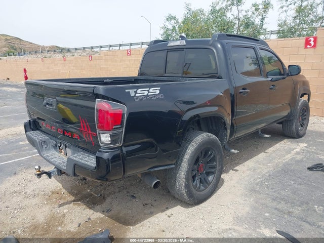 5TFAX5GN8KX135610 Toyota Tacoma Sr