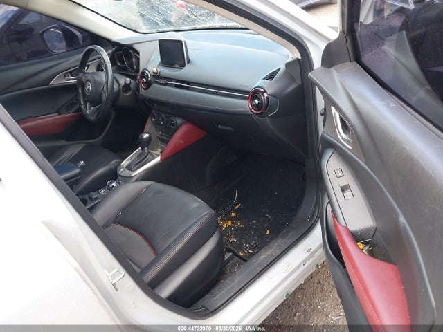 2017 MAZDA CX-3 JM1DKFC73H0148081 Photo 4