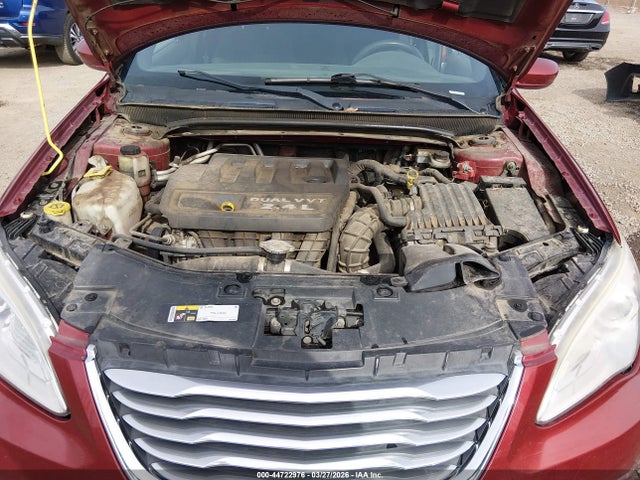 Chrysler 200 LX 2014 1C3CCBAB6EN230933 Image 10