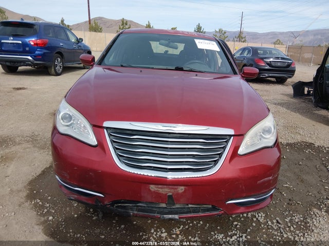 Chrysler 200 LX 2014 1C3CCBAB6EN230933 Image 12