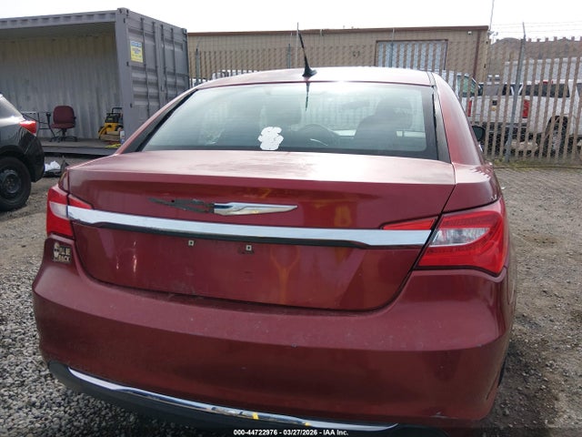 Chrysler 200 LX 2014 1C3CCBAB6EN230933 Image 16
