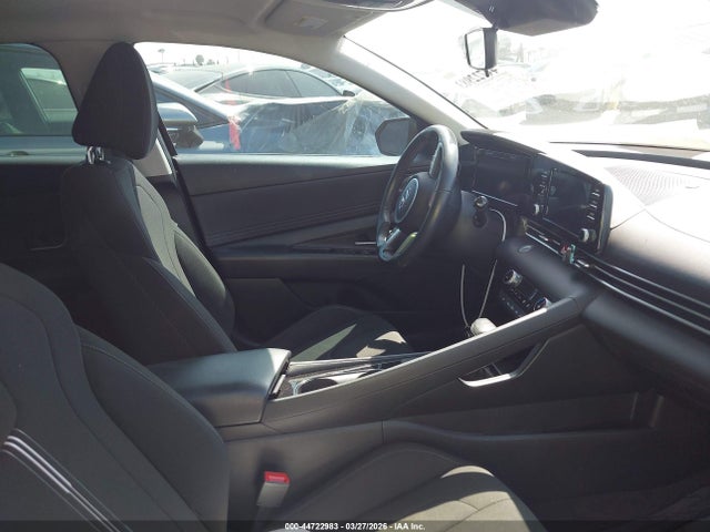Продаж на аукціоні авто 2022 Hyundai Elantra Sel, vin: KMHLN4AG0NU255373, номер лоту: 44722983
