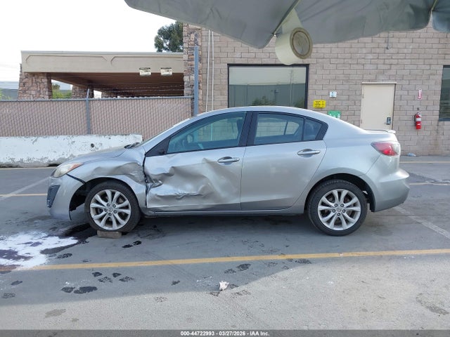 Продажа на аукционе авто 2011 Mazda Mazda3 S Sport, vin: JM1BL1U69B1385656, номер лота: 44722993