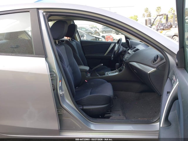Продажа на аукционе авто 2011 Mazda Mazda3 S Sport, vin: JM1BL1U69B1385656, номер лота: 44722993