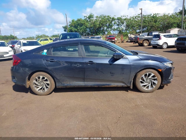 Продаж на аукціоні авто 2017 Honda Civic Ex, vin: 2HGFC2F78HH521056, номер лоту: 44723000