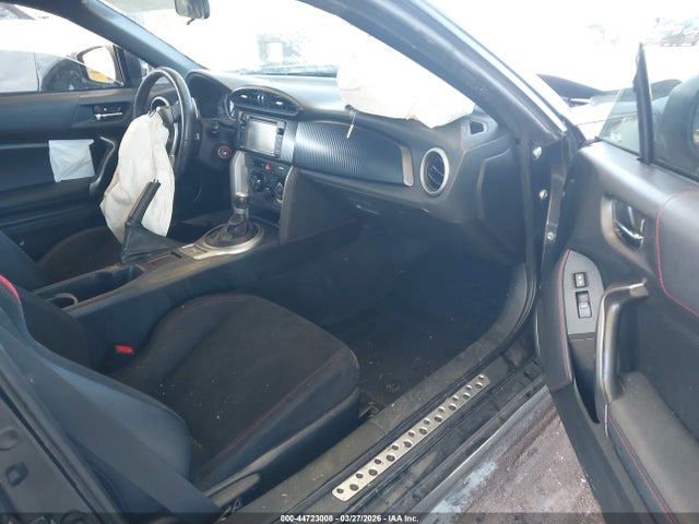 2014 SCION FR-S JF1ZNAA18E8706430 Photo 4