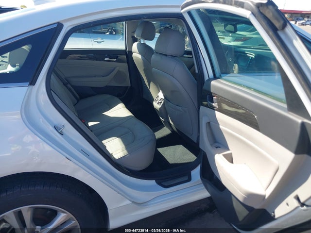 5NPE34AF5JH689402 Hyundai Sonata Limited