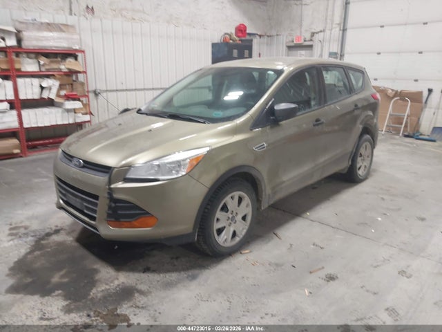 Ford ESCAPE S 2014 1FMCU0F71EUA94150 Image 2