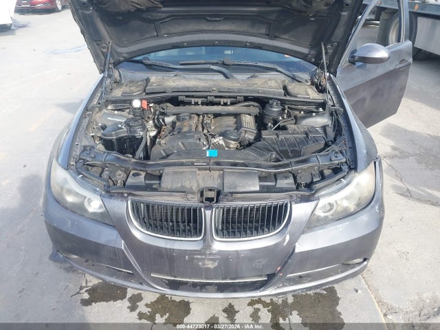2008 Bmw 328i მანქანა იყიდება აუქციონზე, vin: WBAVA33568KX85956, აუქციონის ნომერი: 44723017