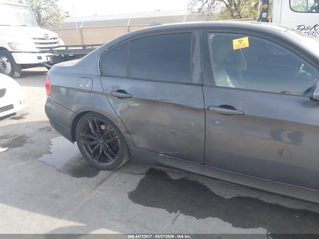 2008 Bmw 328i მანქანა იყიდება აუქციონზე, vin: WBAVA33568KX85956, აუქციონის ნომერი: 44723017