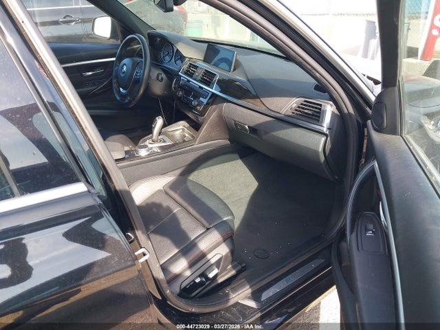 2017 BMW 330E WBA8E1C31HA029784 Photo 4