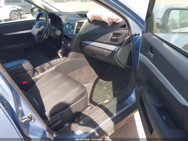 Продаж на аукціоні авто 2011 Subaru Outback 2.5i Premium, vin: 4S4BRBFC1B3400383, номер лоту: 44723039