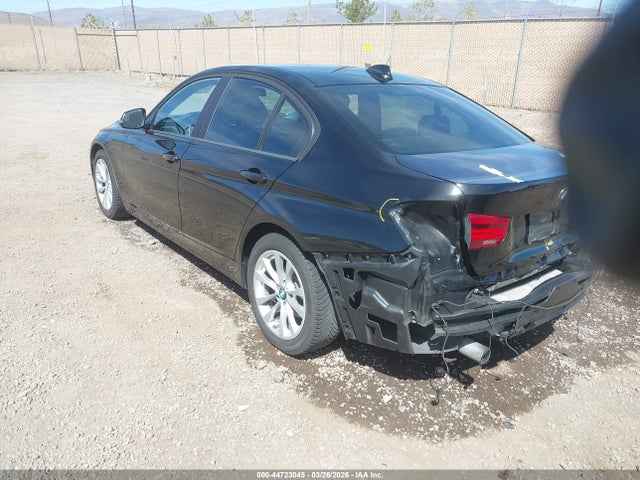 Продажа на аукционе авто 2016 Bmw 320i, vin: WBA8A9C56GK618219, номер лота: 44723045