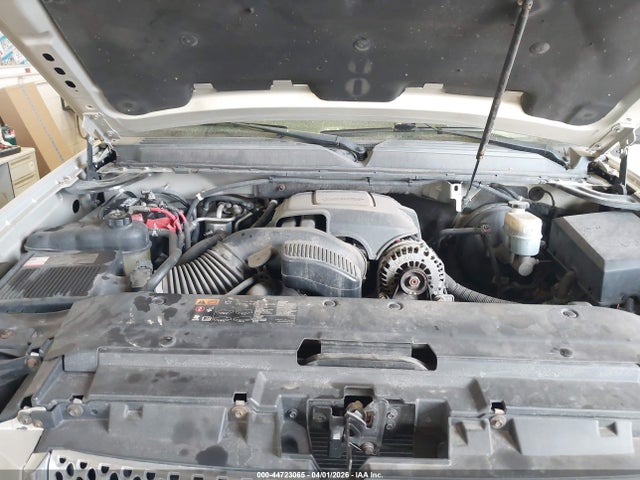 2010 Gmc Yukon Denali მანქანა იყიდება აუქციონზე, vin: 1GKUKEEF3AR262800, აუქციონის ნომერი: 44723065