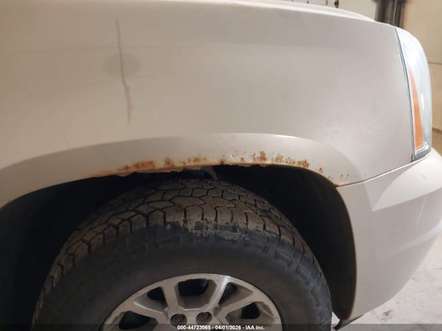 2010 Gmc Yukon Denali მანქანა იყიდება აუქციონზე, vin: 1GKUKEEF3AR262800, აუქციონის ნომერი: 44723065