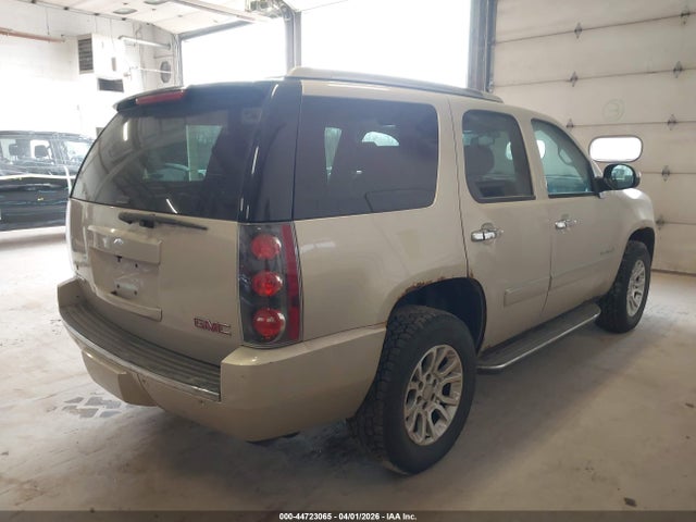 2010 Gmc Yukon Denali მანქანა იყიდება აუქციონზე, vin: 1GKUKEEF3AR262800, აუქციონის ნომერი: 44723065