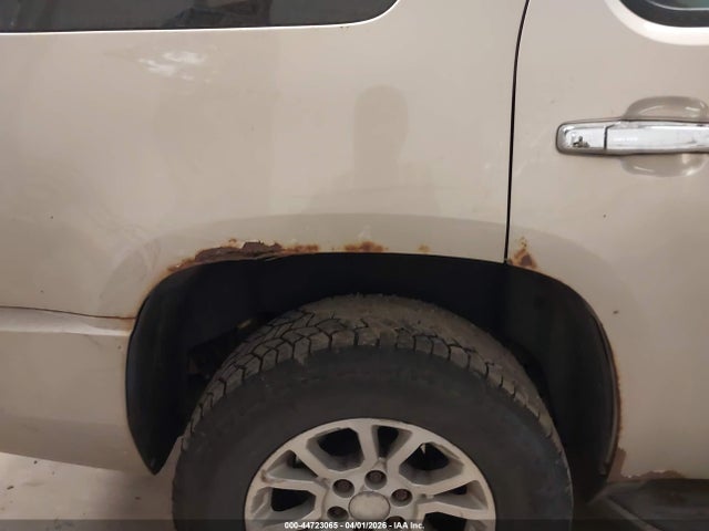2010 Gmc Yukon Denali მანქანა იყიდება აუქციონზე, vin: 1GKUKEEF3AR262800, აუქციონის ნომერი: 44723065