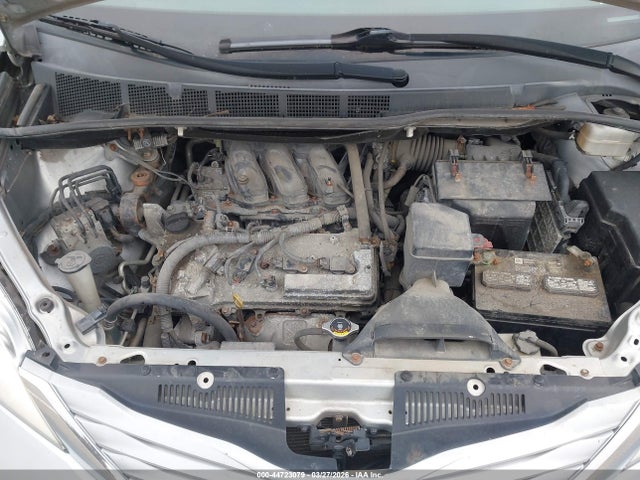 Toyota Sienna Le 8 Passenger 2016 5TDKK3DC3GS729691 Image 10