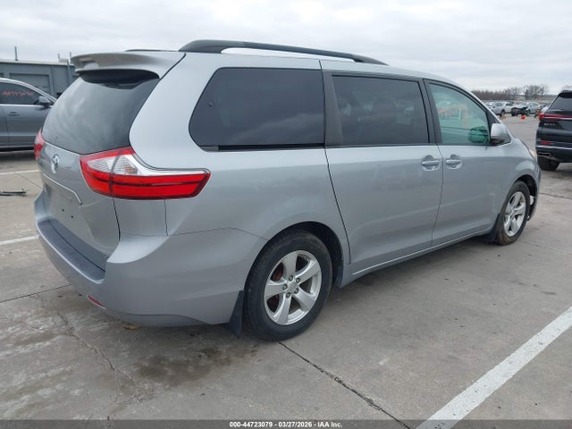 Toyota Sienna Le 8 Passenger 2016 5TDKK3DC3GS729691 Image 4