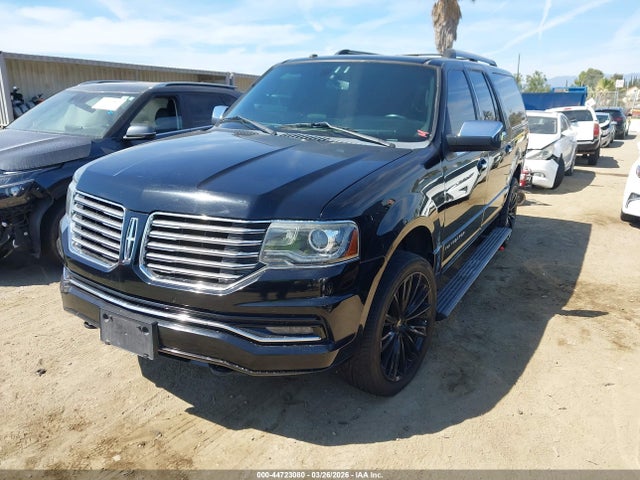 5LMJJ3HT0GEL06946 Lincoln Navigator L Select