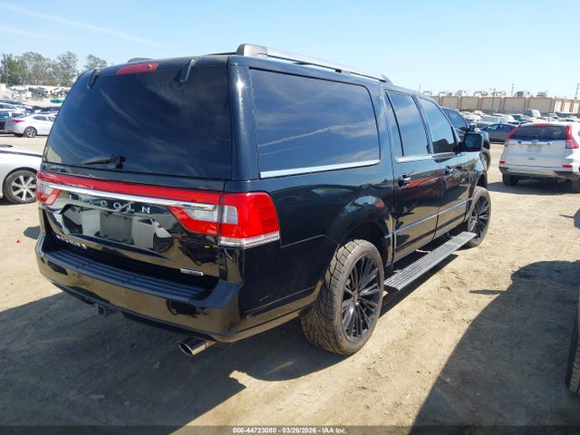 5LMJJ3HT0GEL06946 Lincoln Navigator L Select