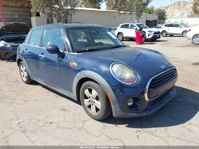 2017 MINI HARDTOP WMWXU1C51H2E18437