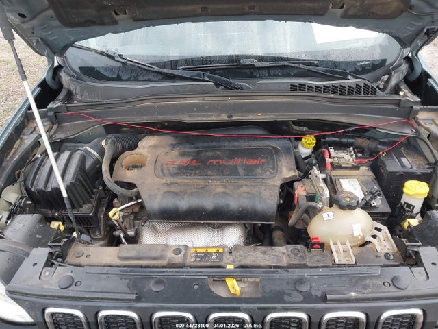 Продажа на аукционе авто 2018 Jeep Renegade Latitude 4x4, vin: ZACCJBBB4JPH84764, номер лота: 44723109